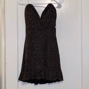 Trixxi short strapless dress